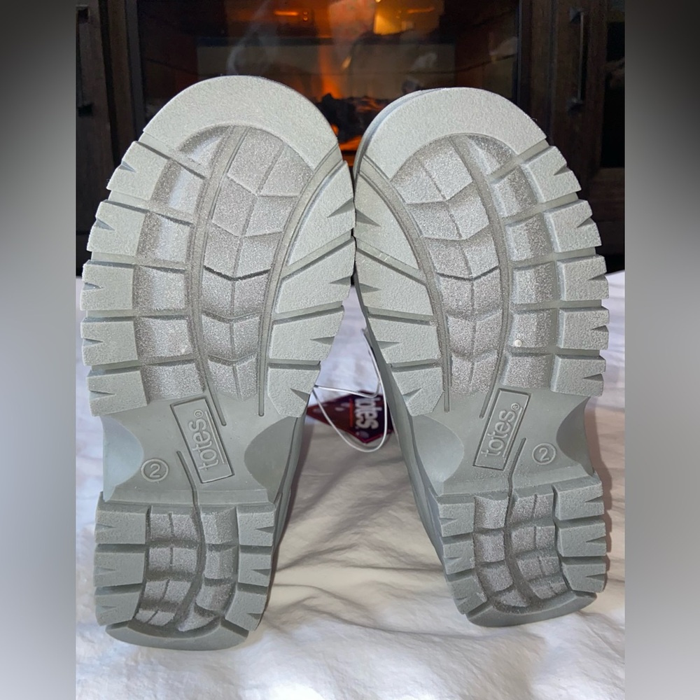 NWT Totes Sz-2 GS Kids Pink/Gray Warm Winter Snow Boots-Great Tread, Easy On/Off - Picture 14 of 16